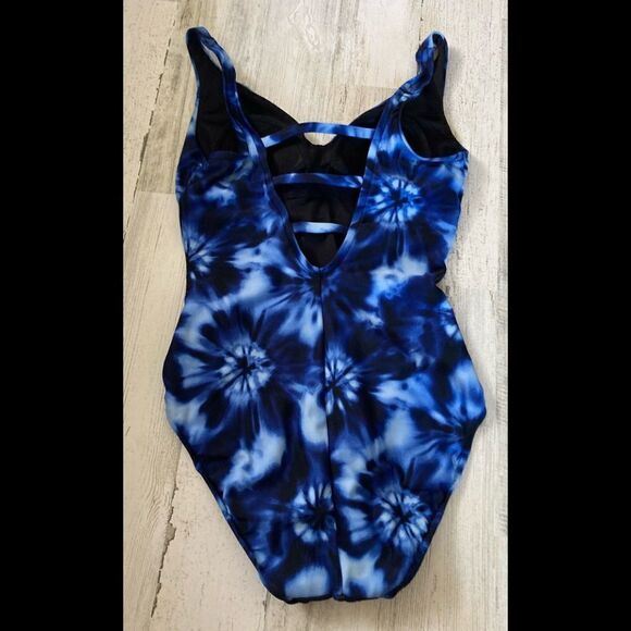 Aqua Green one piece bathing suit Small - Picture 6 of 6